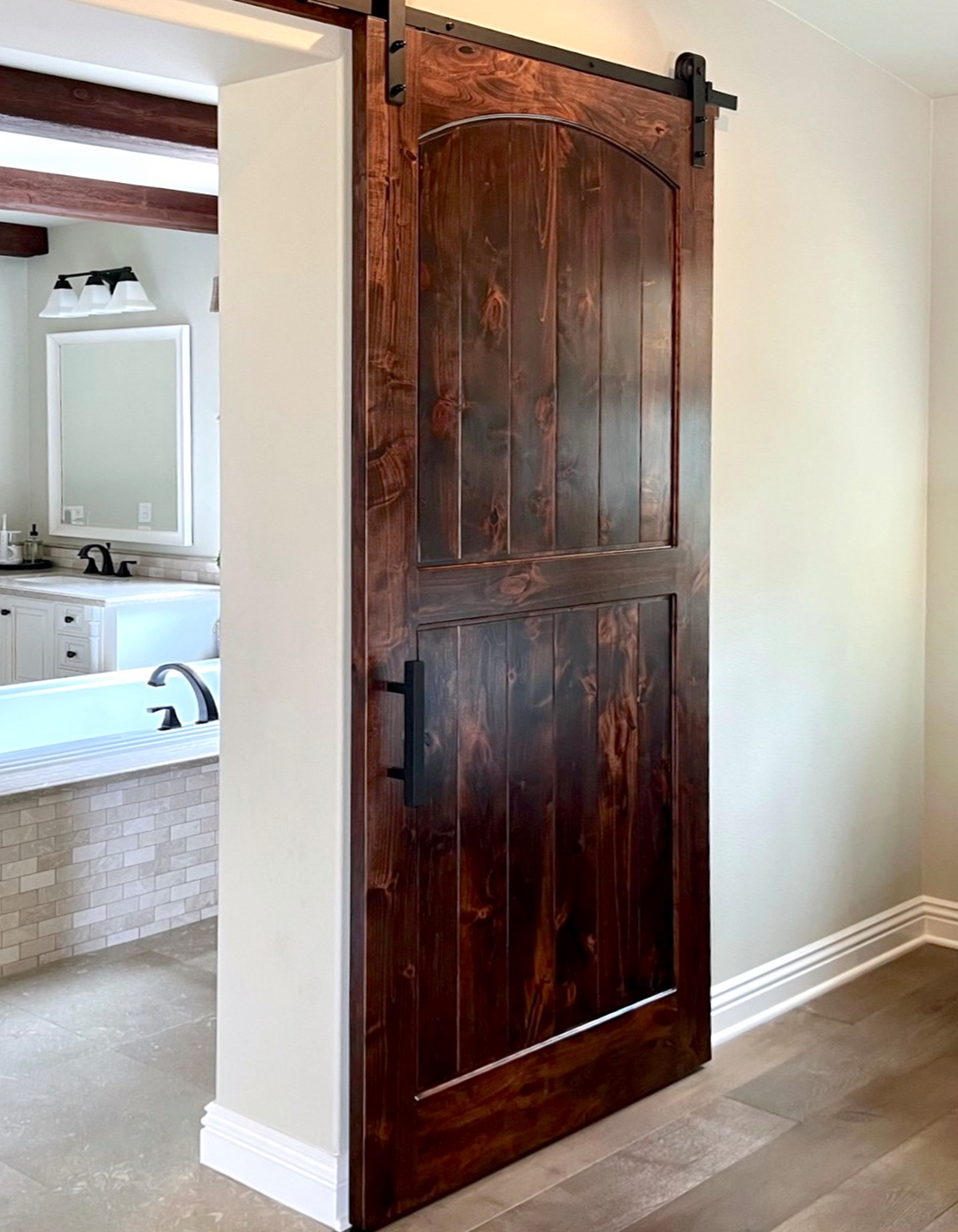 San Rustica Traditional Barn Door – SoCal Barn Doors