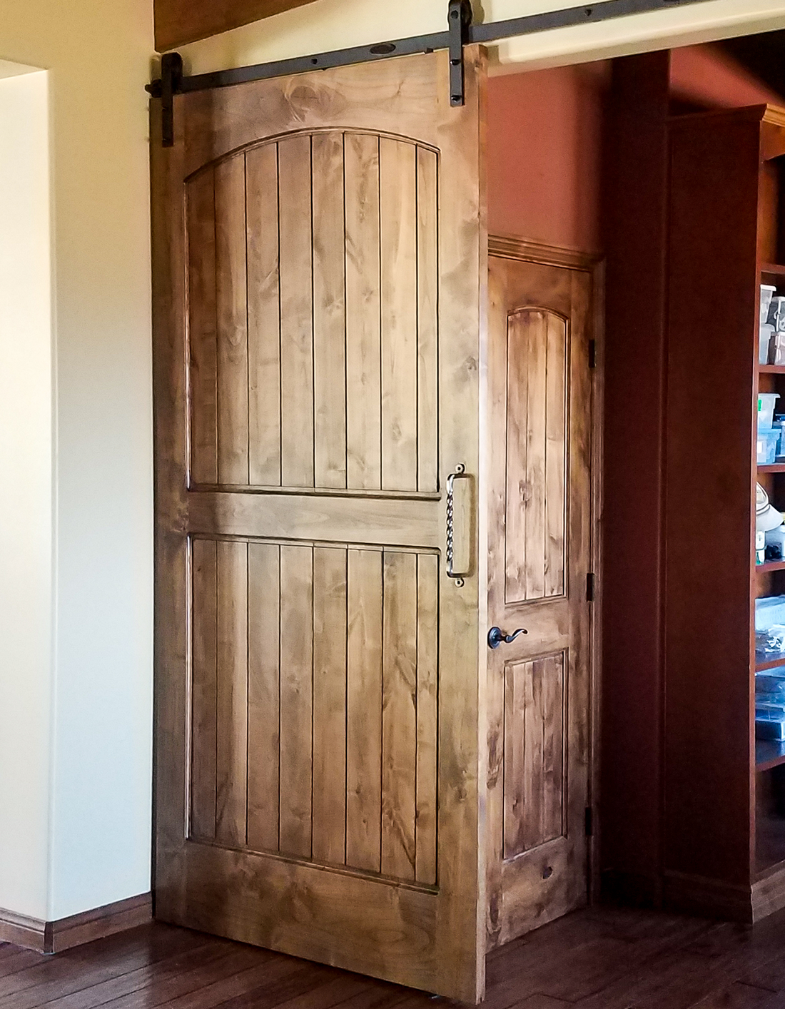 San Rustica Traditional Barn Door